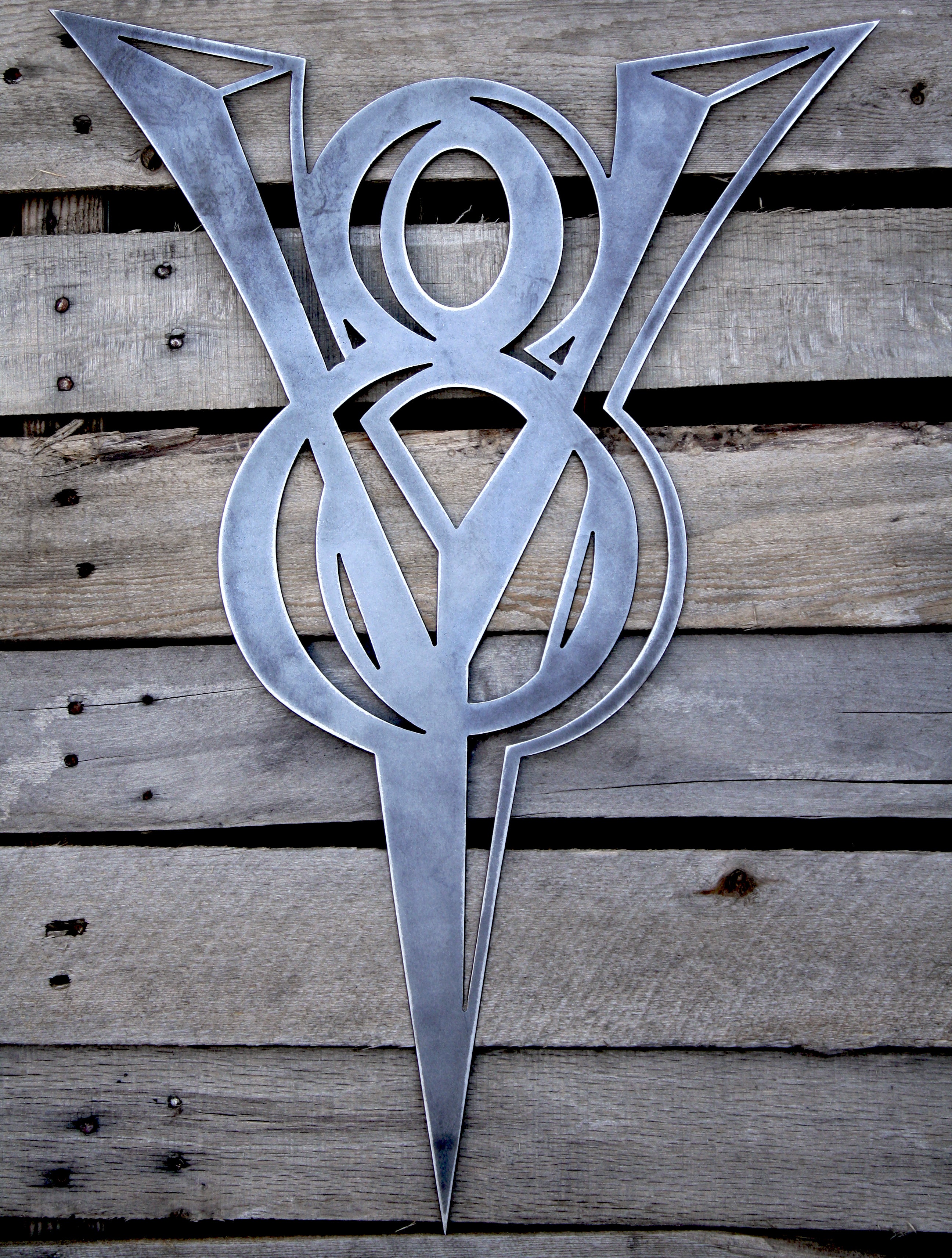 V8 Sign Old Ford V8 Logo The Best Of The V8s From Ford, GM And Chrysler